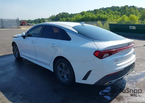 2021 Kia K5 Lx z USA, uszkodzony, nr VIN 5XXG24J22MG041508